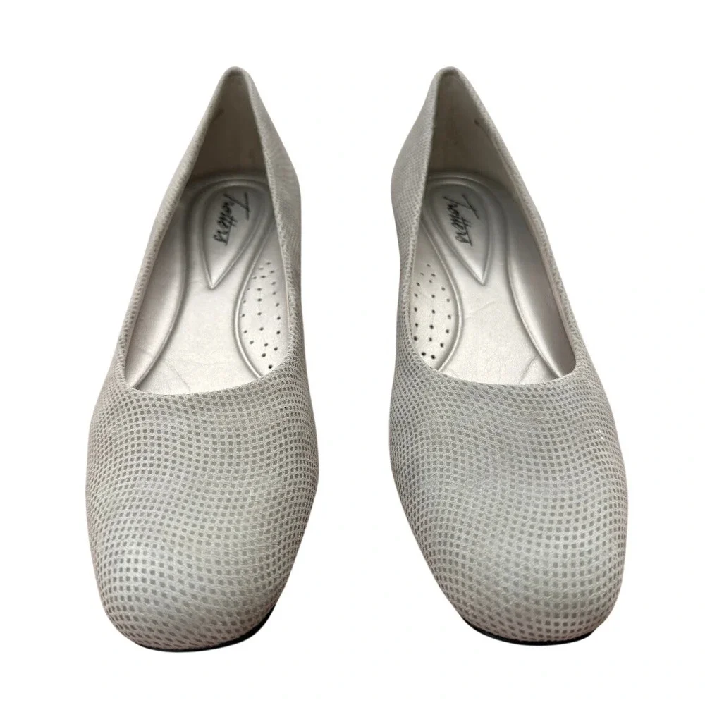 Trotters Lauren Light‎ Grey 3D Textured Leather Wedge Pumps Mens 9N T1110-073